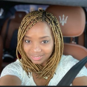 Meet your Posher, Latonya